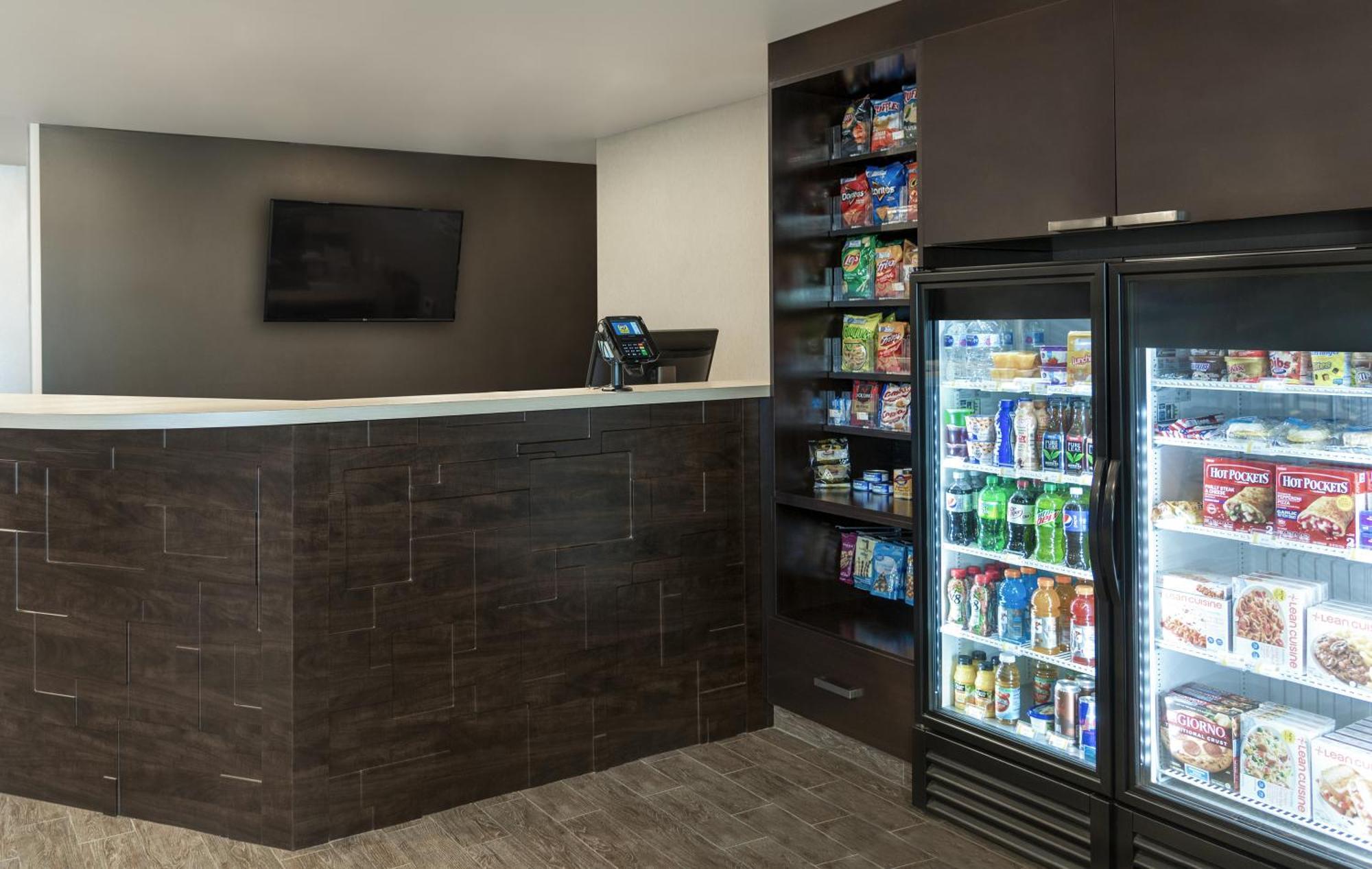 My Place Hotel-Huntersville, Nc Bagian luar foto