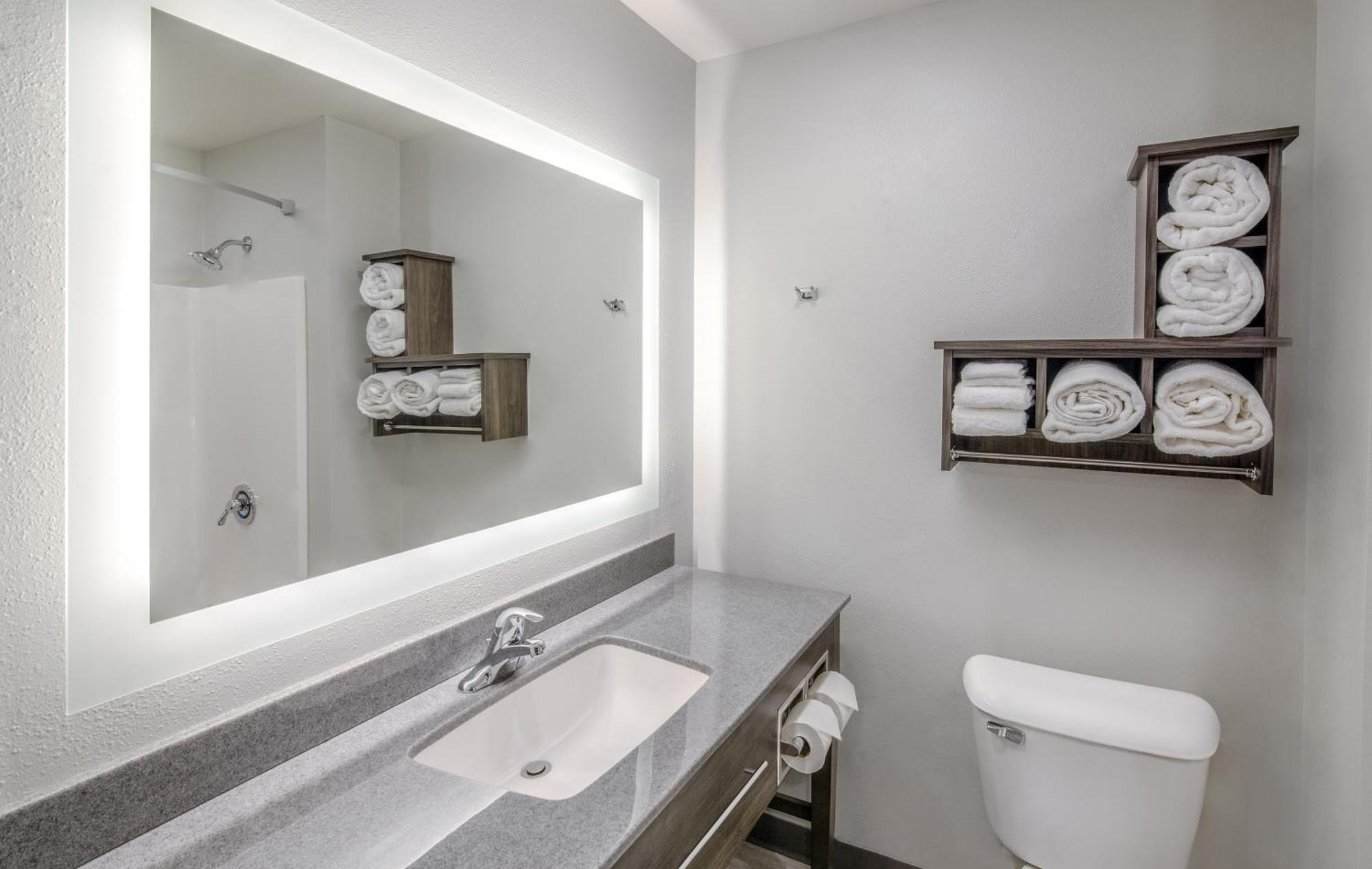 My Place Hotel-Huntersville, Nc Bagian luar foto